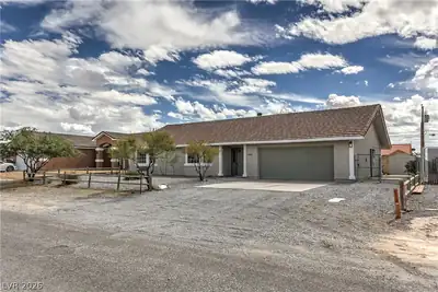 881 Lone Pine Road, Pahrump