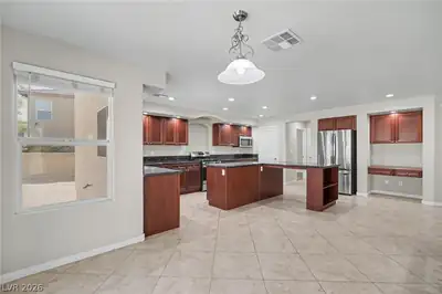 2668 Rich Flavor Place, Henderson, NV 89052 Kitchen