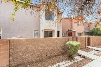 3686 Golden Sunset Court, Las Vegas, NV 89115 Back of Structure
