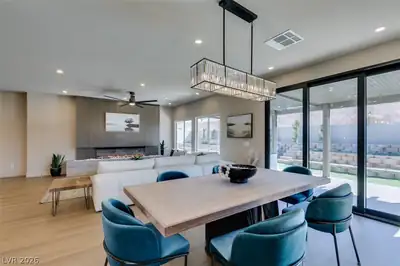 2897 Sunlit Glade Avenue, Henderson, NV 89074 Dining Area