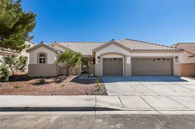 2897 Sunlit Glade Avenue, Henderson, NV 89074 Front of Structure