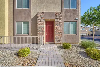 7241 Glistening Star Street, North Las Vegas, NV 89084 Entry