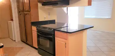 5156 Gray Lane A, Las Vegas, NV 89119 Kitchen
