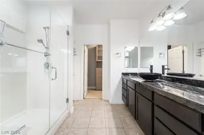 605 Viale Machiavelli Lane, Henderson, NV 89011 Primary Bathroom