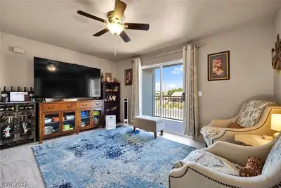 1520 Frank Aved Street 201, Las Vegas, NV 89110 Living Room