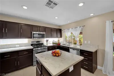 1723 English Rose Drive, Las Vegas, NV 89142 Kitchen