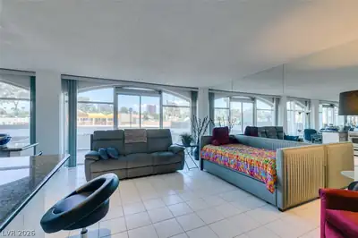 3111 Bel Air Drive 206, Las Vegas, NV 89109 