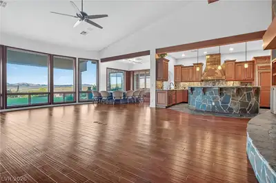 2 Camino La Venta Court, Henderson, NV 89011 Living Room