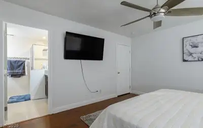 6149 Vista Verde, Las Vegas, NV 89146 Bedroom