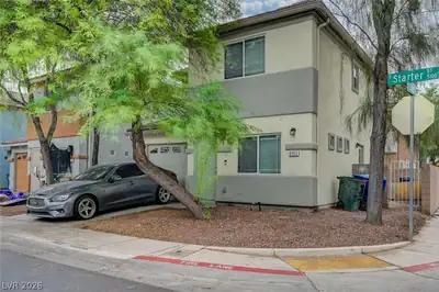 5151 Starter Avenue, Las Vegas, NV 89156 Front of Structure