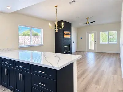 3327 Erva Street 213, Las Vegas, NV 89117 Kitchen