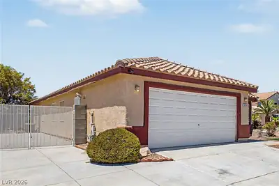 5233 Madison Stone Street, North Las Vegas, NV 89081 