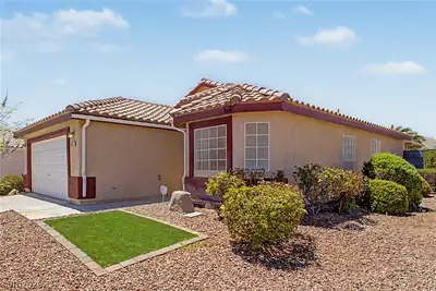 5233 Madison Stone Street, North Las Vegas, NV 89081 