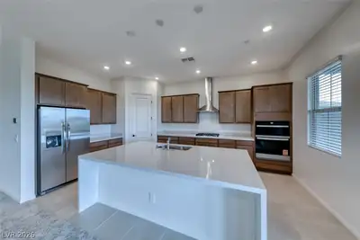 560 Preston Oak Place, Las Vegas, NV 89138 Kitchen