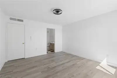 7885 West Flamingo Road 2152, Las Vegas, NV 89147 Bedroom