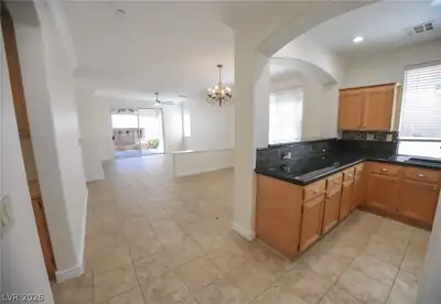 2413 Brockton Way, Henderson, NV 89074 Kitchen