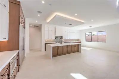 3051 East Serene Avenue, Henderson, NV 89074 Kitchen
