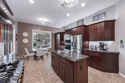 49 Stonemark Drive, Henderson, NV 89052 