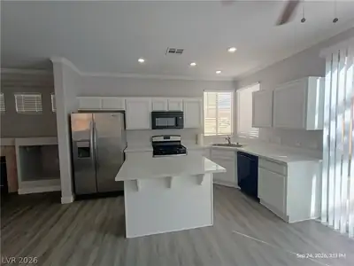 9737 Ravine Avenue, Las Vegas, NV 89117 Kitchen