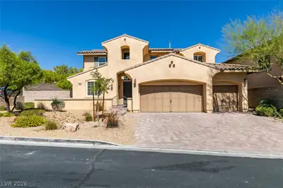 12056 La Palmera Avenue, Las Vegas