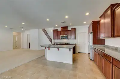 12056 La Palmera Avenue, Las Vegas, NV 89138 Kitchen