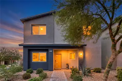 7481 Garnet Moon Street, North Las Vegas