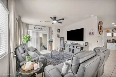 7481 Garnet Moon Street, North Las Vegas, NV 89084 Living Room