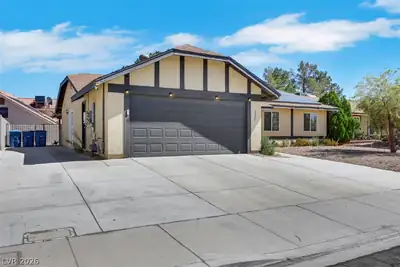 3337 Irv Marcus Drive, Las Vegas, NV 89108 Front of Structure