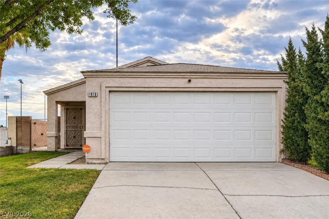 1918 North West King Hill Street, Las Vegas, NV 89106