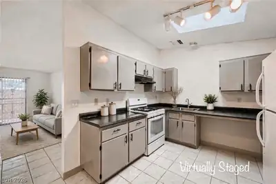 1918 North West King Hill Street, Las Vegas, NV 89106 Kitchen