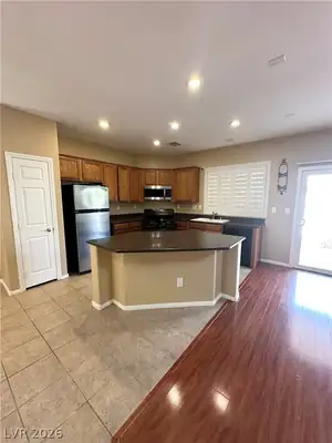 9280 Sunny Oven Court, Las Vegas, NV 89178 Kitchen