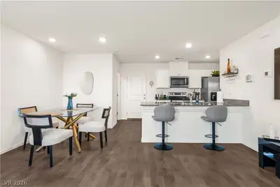 1128 Scarlet Sparrow Street, Henderson, NV 89011 Dining Area