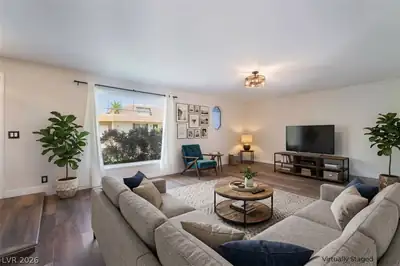 3750 Pilgrim Street, Las Vegas, NV 89121 Living Room