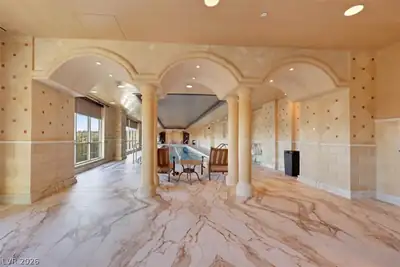 9103 Alta Drive 404, Las Vegas, NV 89145 Pool