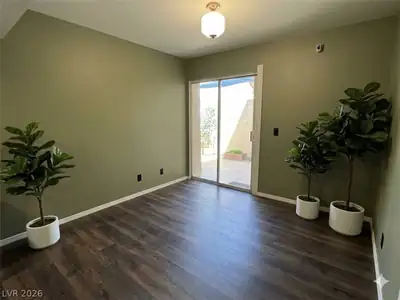 3684 Mount Vernon Avenue, Las Vegas, NV 89121 Living Room