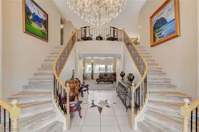362 Wiseton Avenue, Las Vegas, NV 89183 Entrance Foyer