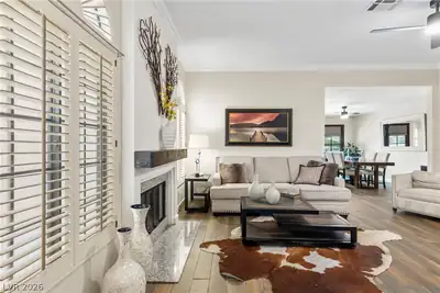 8824 Sail Bay Drive, Las Vegas, NV 89117 Living Room