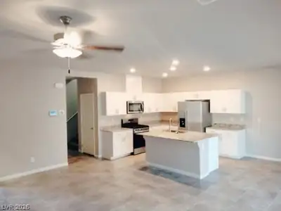 7868 West Shelbourne Avenue, Las Vegas, NV 89113 