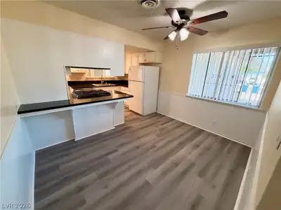 961 Toni Avenue, Las Vegas, NV 89119 Dining Area