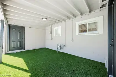 1124 Nassau Drive, Las Vegas, NV 89108 Patio