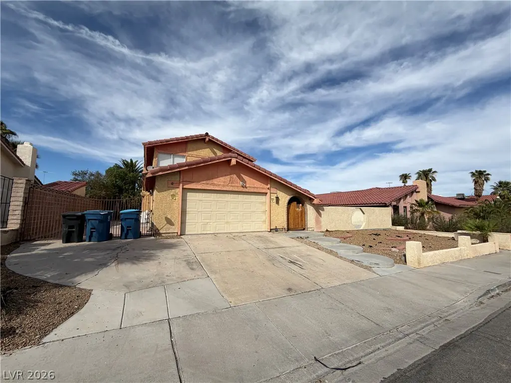 5252 Cartaro Drive, Las Vegas, NV 89103
