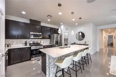 9265 Valley Betica Avenue, Las Vegas, NV 89148 Kitchen