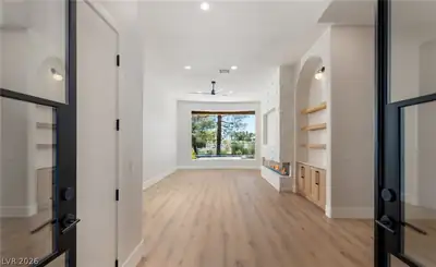 8649 Robinson Ridge Drive, Las Vegas, NV 89117 