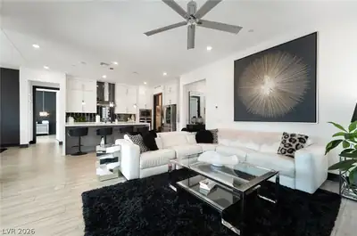 39 Autumn Palm Avenue, Henderson, NV 89011 Living Room