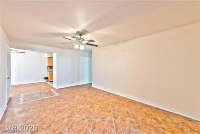 3151 Soaring Gulls Drive 1162, Las Vegas, NV 89128 Living Room