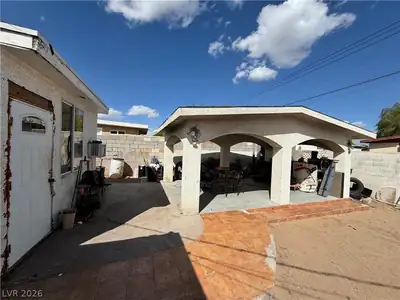 2129 Franklin Avenue, Las Vegas, NV 89104 Patio