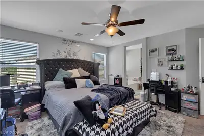5966 Juniper Falls Avenue, Las Vegas, NV 89130 Primary Bedroom