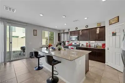 5966 Juniper Falls Avenue, Las Vegas, NV 89130 Kitchen