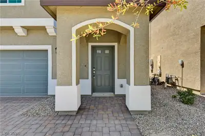 7563 Dragonfruit Avenue, Las Vegas, NV 89113 Entry