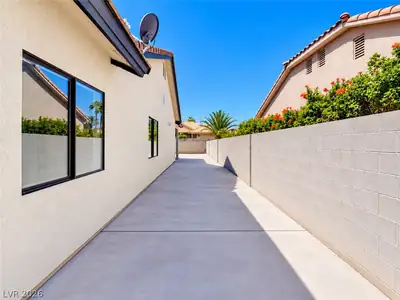 3623 Mooncrest Circle, Las Vegas, NV 89129 Side of Structure